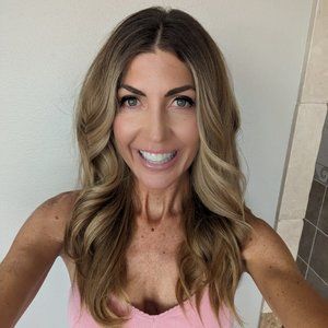 Meet your Posher, Gwen